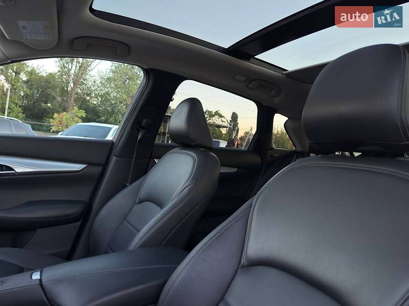 Внедорожник / Кроссовер Infiniti QX50 2020 в Харькове