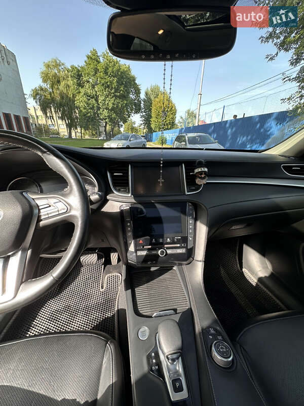 Позашляховик / Кросовер Infiniti QX50 2018 в Львові