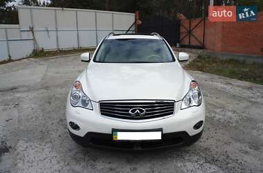 Позашляховик / Кросовер Infiniti QX50 2013 в Києві