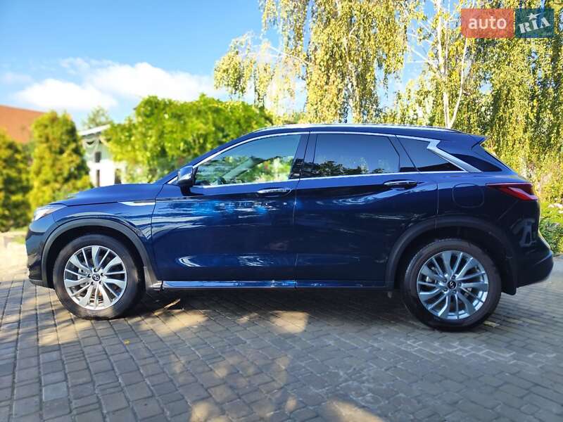 Внедорожник / Кроссовер Infiniti QX50 2024 в Днепре