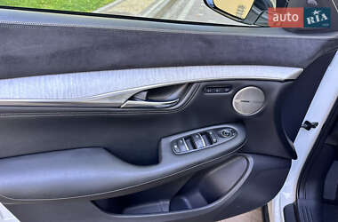 Внедорожник / Кроссовер Infiniti QX50 2018 в 