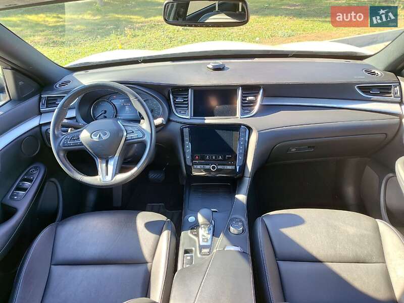 Внедорожник / Кроссовер Infiniti QX50 2020 в Тульчине