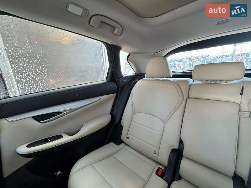 Внедорожник / Кроссовер Infiniti QX50 2019 в Полтаве