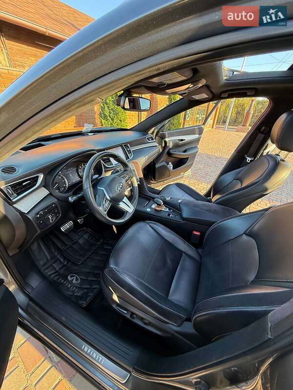 Внедорожник / Кроссовер Infiniti QX50 2018 в Одессе