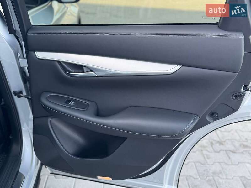 Внедорожник / Кроссовер Infiniti QX50 2020 в Черкассах