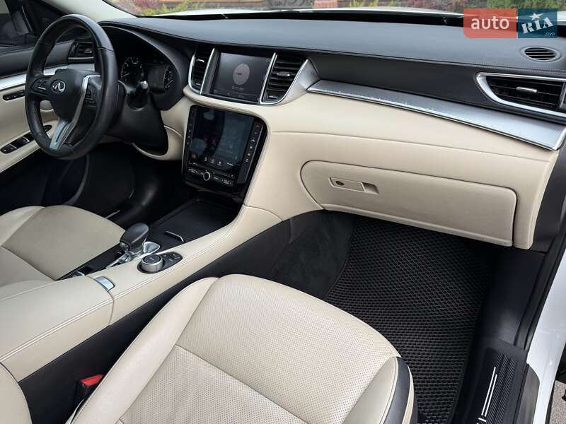 Внедорожник / Кроссовер Infiniti QX50 2018 в Киеве