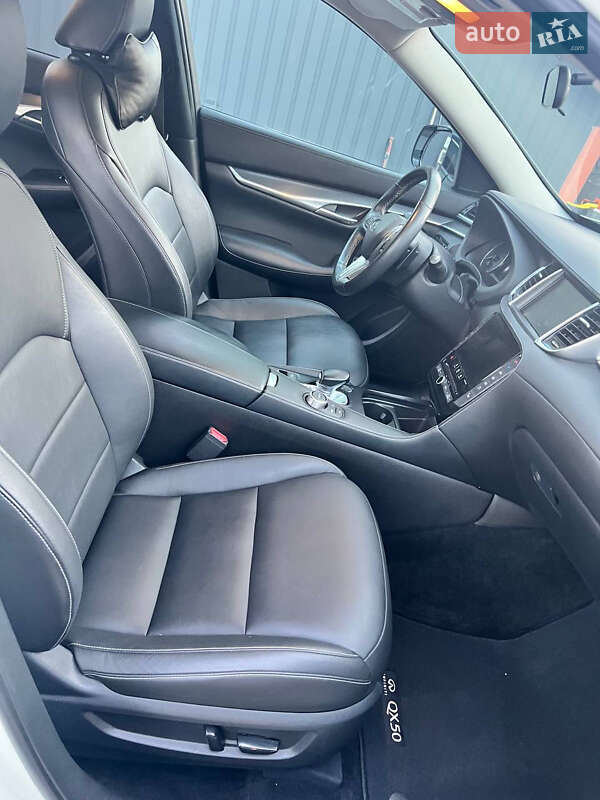 Внедорожник / Кроссовер Infiniti QX50 2018 в Киеве