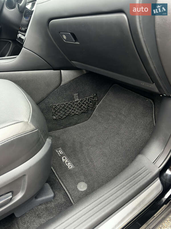 Внедорожник / Кроссовер Infiniti QX50 2018 в Киеве