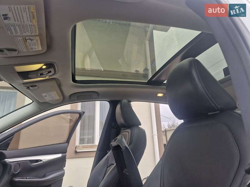 Внедорожник / Кроссовер Infiniti QX50 2018 в Кременчуге