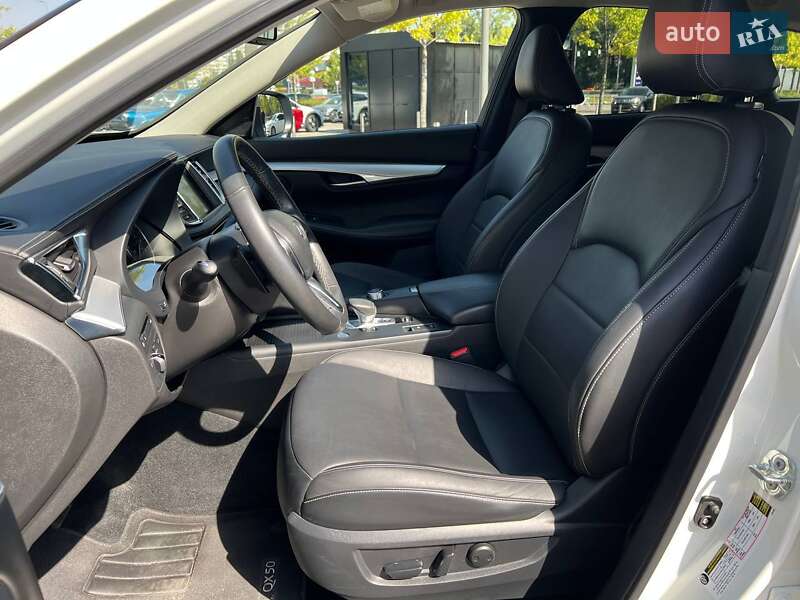 Внедорожник / Кроссовер Infiniti QX50 2021 в Киеве фото 8 Внедорожник / Кроссовер Infiniti QX50 2021 в Киеве
