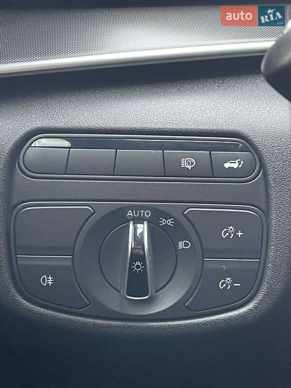 Внедорожник / Кроссовер Infiniti QX50 2018 в Ужгороде