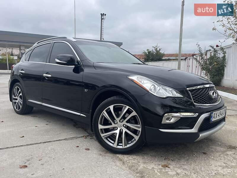 Позашляховик / Кросовер Infiniti QX50 2016 в Харкові