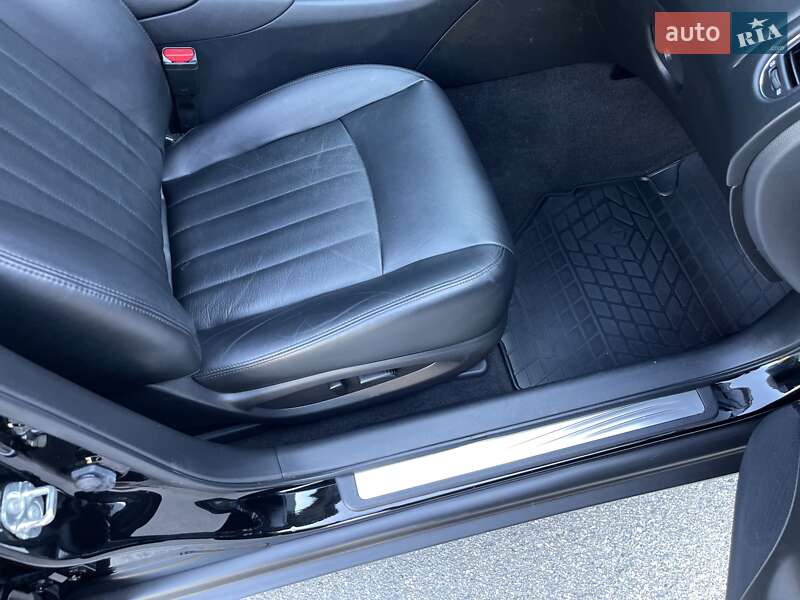 Позашляховик / Кросовер Infiniti QX50 2016 в Харкові