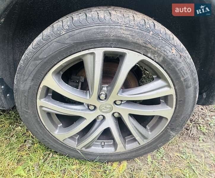 Позашляховик / Кросовер Infiniti QX50 2017 в Білогородці