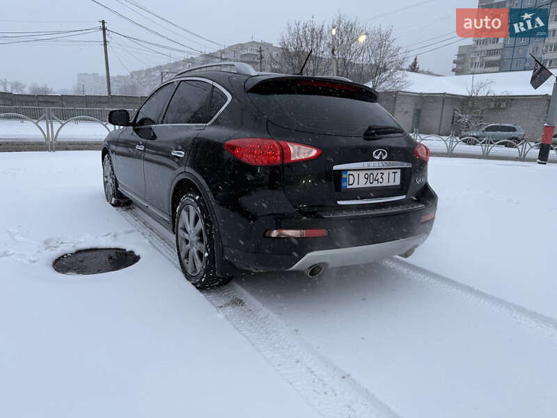 Позашляховик / Кросовер Infiniti QX50 2017 в Дніпрі