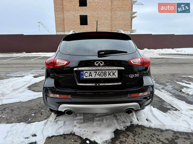Позашляховик / Кросовер Infiniti QX50 2017 в Умані