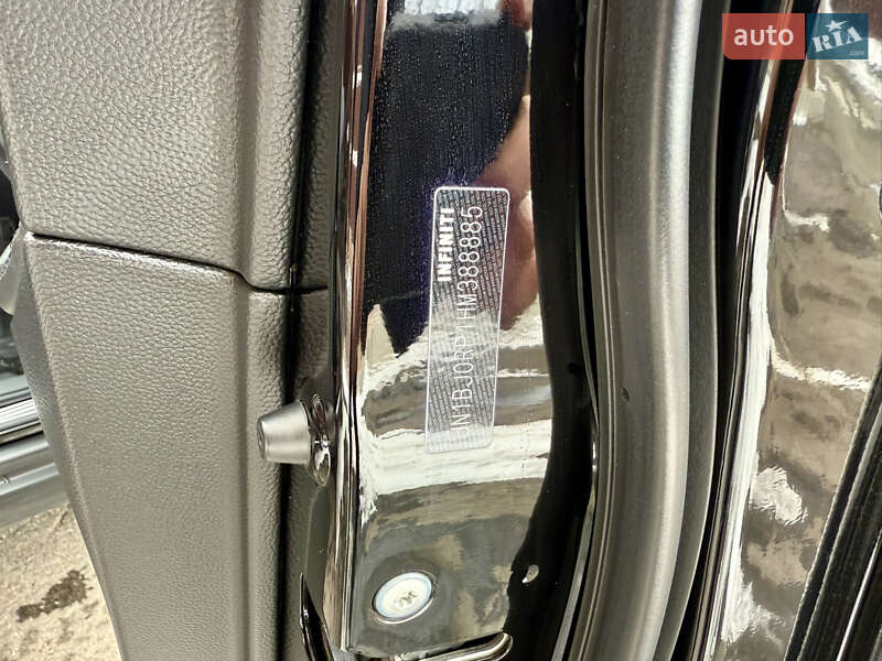 Позашляховик / Кросовер Infiniti QX50 2017 в Умані