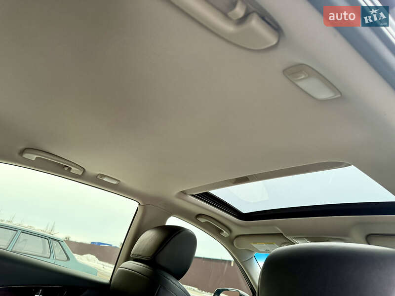 Позашляховик / Кросовер Infiniti QX50 2017 в Умані