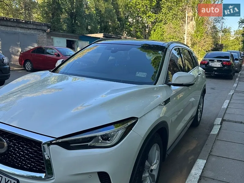 Infiniti QX50