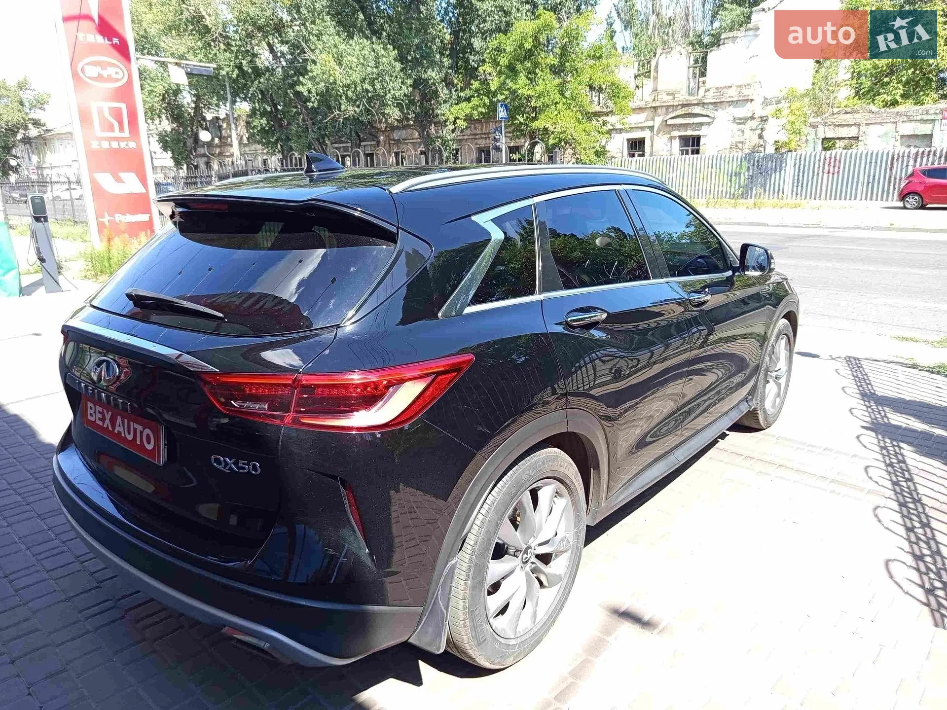 2020 Infiniti QX50 - мініатюра 7