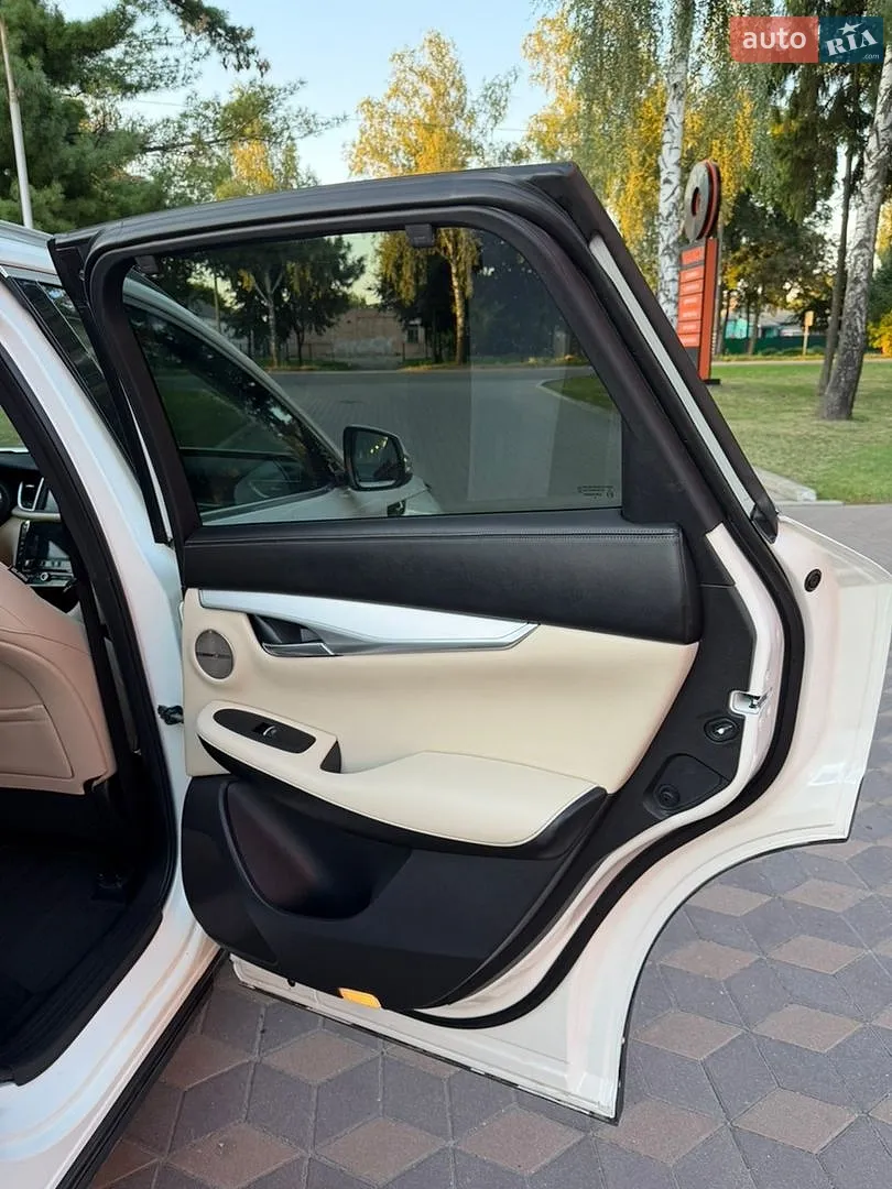 2019 Infiniti QX50 - мініатюра 17