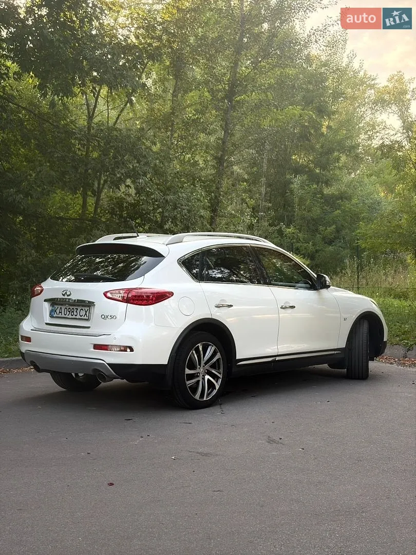 2017 Infiniti QX50 - мініатюра 11