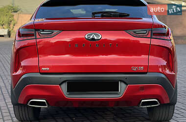 Позашляховик / Кросовер Infiniti QX55 2021 в 