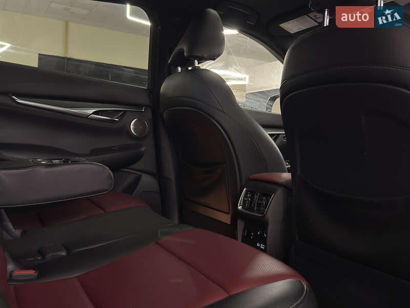 Внедорожник / Кроссовер Infiniti QX55 2023 в Николаеве