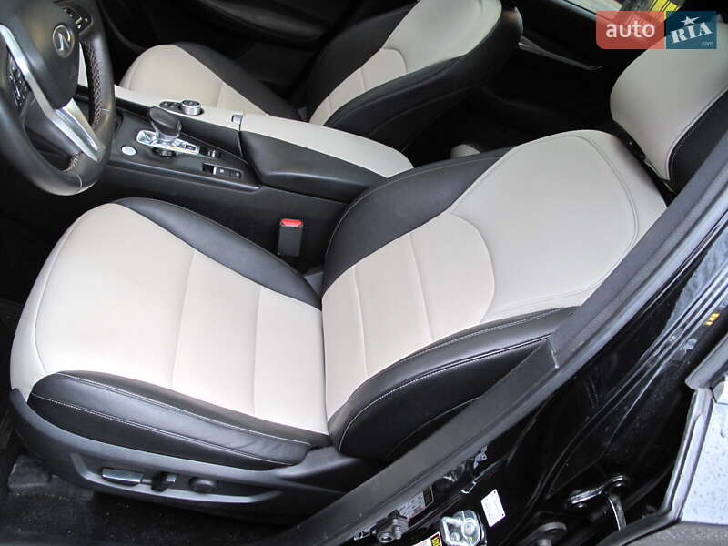 Внедорожник / Кроссовер Infiniti QX55 2021 в Киеве