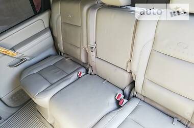 Позашляховик / Кросовер Infiniti QX56 2006 в 
