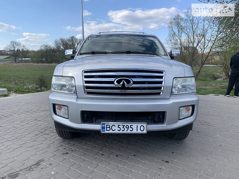 Позашляховик / Кросовер Infiniti QX56 2004 в Львові