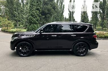 Позашляховик / Кросовер Infiniti QX56 2010 в Києві