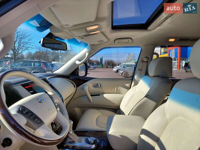 Внедорожник / Кроссовер Infiniti QX56 2011 в Житомире