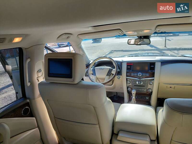 Внедорожник / Кроссовер Infiniti QX56 2011 в Житомире