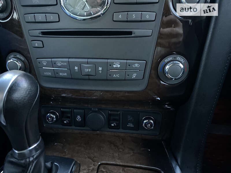 Внедорожник / Кроссовер Infiniti QX56 2011 в Запорожье