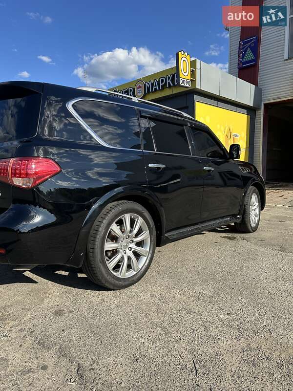 Внедорожник / Кроссовер Infiniti QX56 2011 в Днепре