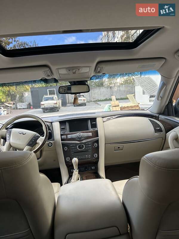 Внедорожник / Кроссовер Infiniti QX56 2011 в Черкассах