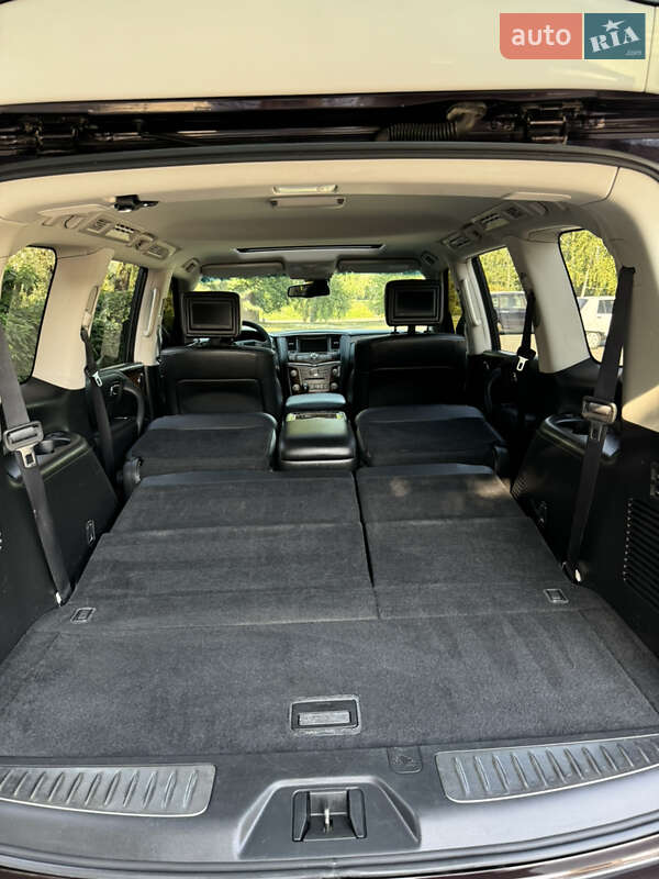 Внедорожник / Кроссовер Infiniti QX56 2010 в Чернигове