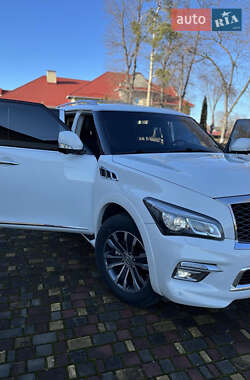 Позашляховик / Кросовер Infiniti QX56 2012 в Кам'янець-Подільському