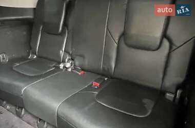 Внедорожник / Кроссовер Infiniti QX56 2010 в Днепре