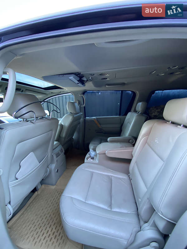 Внедорожник / Кроссовер Infiniti QX56 2005 в Белой Церкви