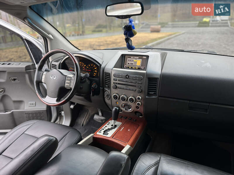 Позашляховик / Кросовер Infiniti QX56 2005 в Києві