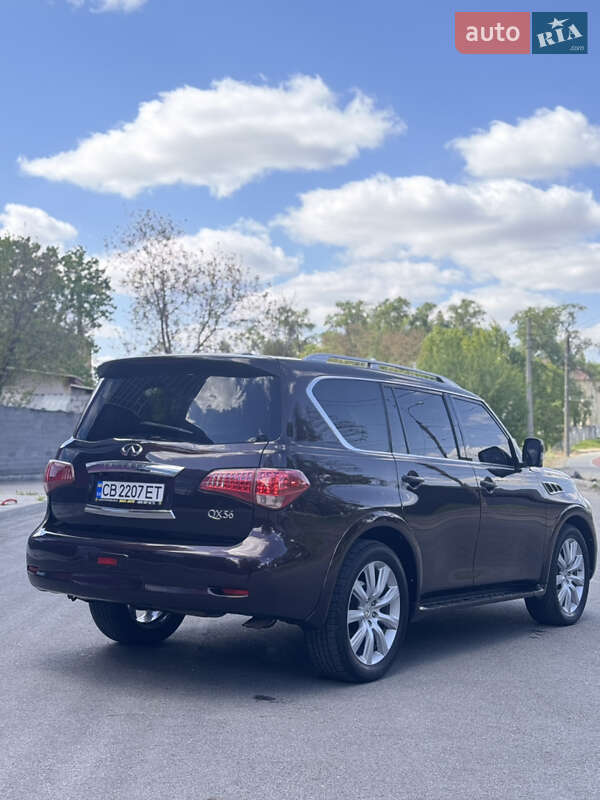 Внедорожник / Кроссовер Infiniti QX56 2010 в Чернигове