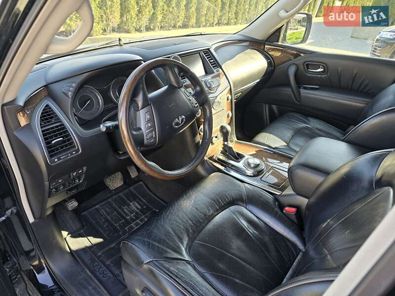 Внедорожник / Кроссовер Infiniti QX56 2010 в Черновцах