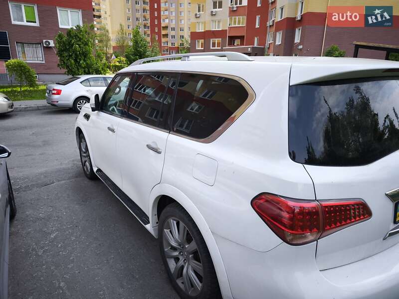 Внедорожник / Кроссовер Infiniti QX56 2011 в Черновцах