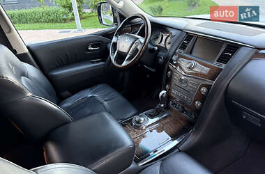 Позашляховик / Кросовер Infiniti QX56 2011 в 