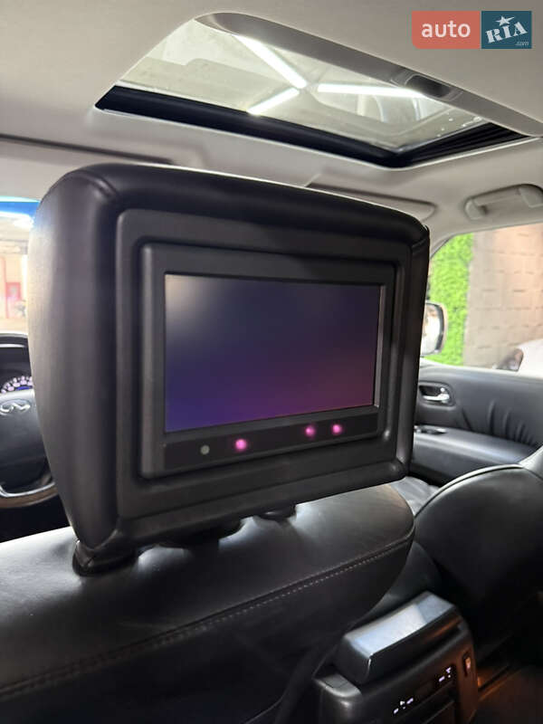 Внедорожник / Кроссовер Infiniti QX56 2012 в Одессе