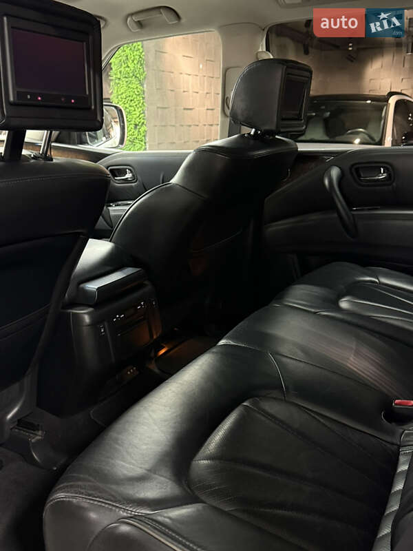 Внедорожник / Кроссовер Infiniti QX56 2012 в Одессе