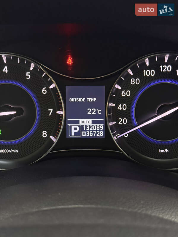 Внедорожник / Кроссовер Infiniti QX56 2012 в Одессе