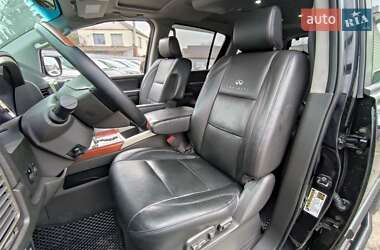 Внедорожник / Кроссовер Infiniti QX56 2005 в 